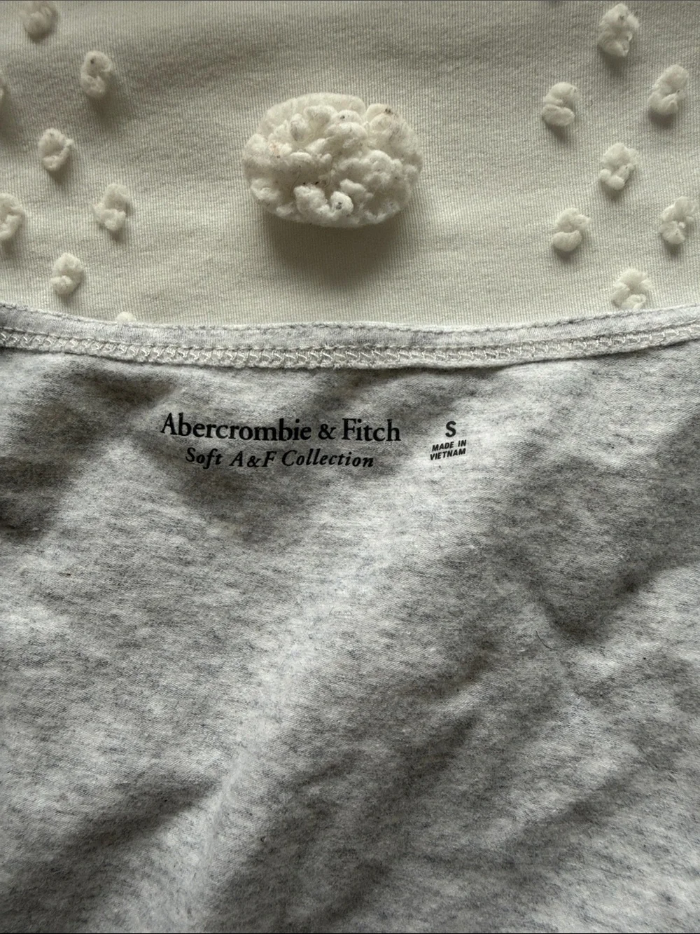 Abercrombie & Fitch Light Gray Square-Neck Long-Sleeve Bodysuit